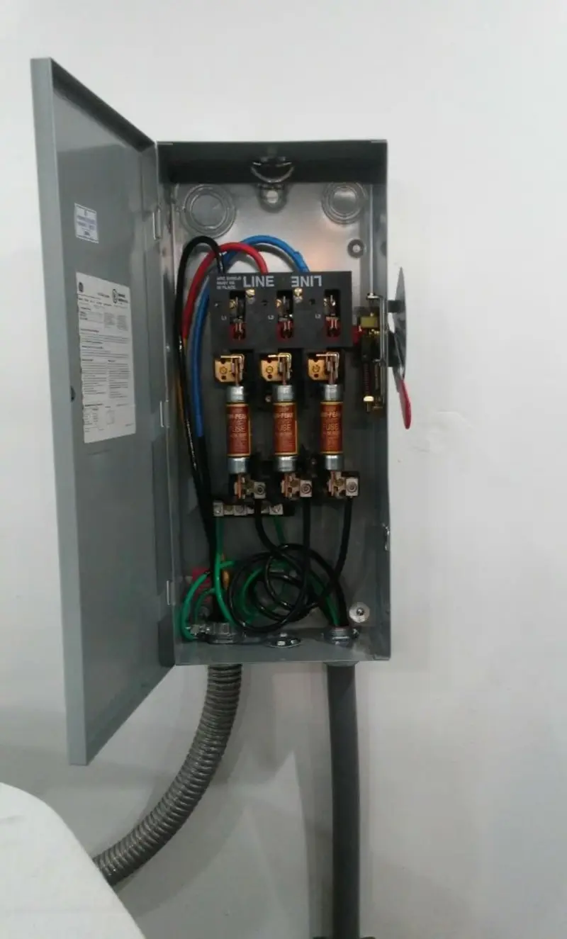 Three-phase disconnect switch installed for Electrical Wiring & Rewiring in Glendive